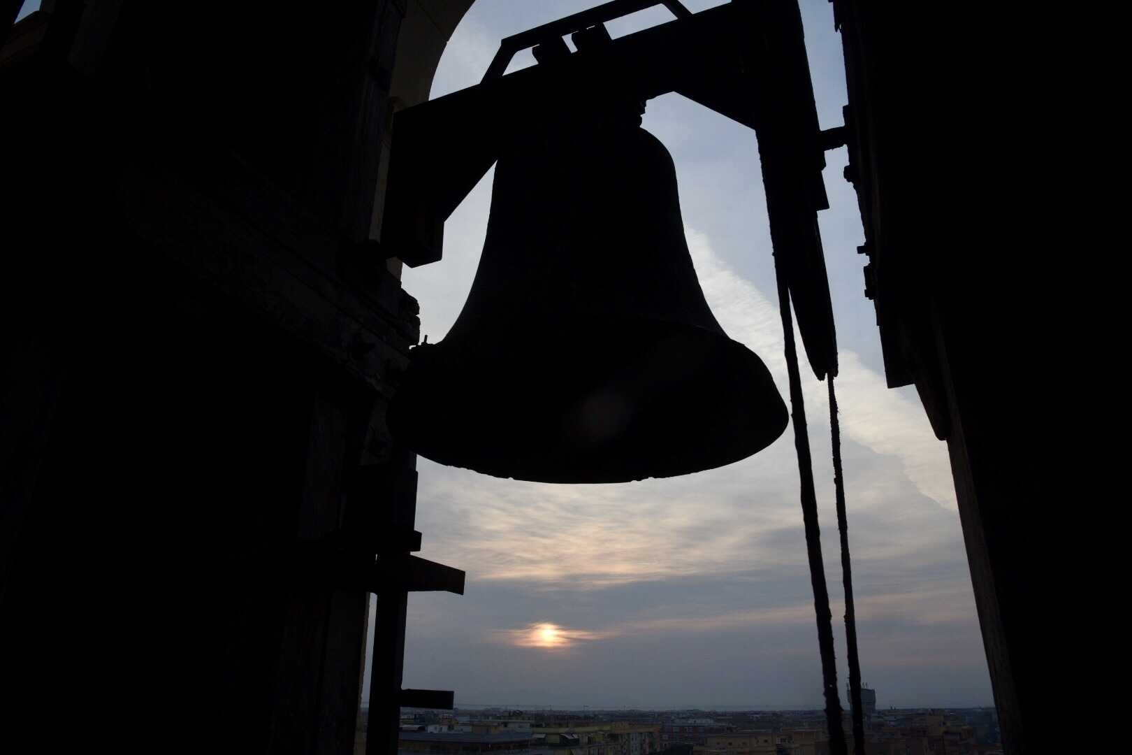 La storia di Regina Pacis e delle sue campane La storia di Regina Pacis e delle sue campane