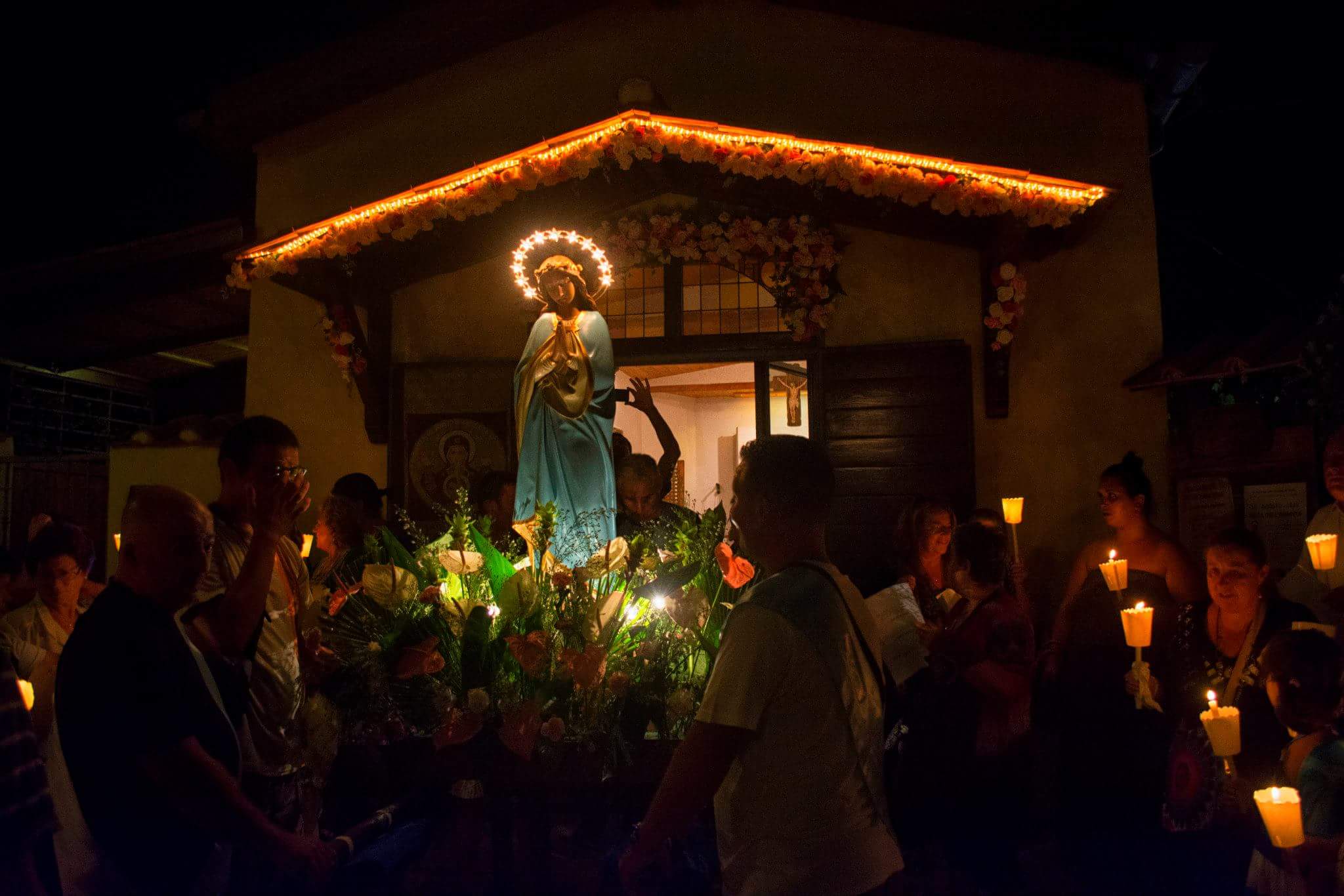 La processione dell'Assunta all'Idroscalo